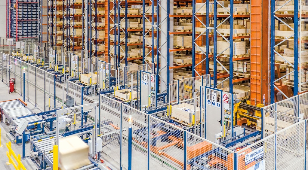 Transstockeur tridirectionnel automatique Transstockeur tridirectionnel automatique