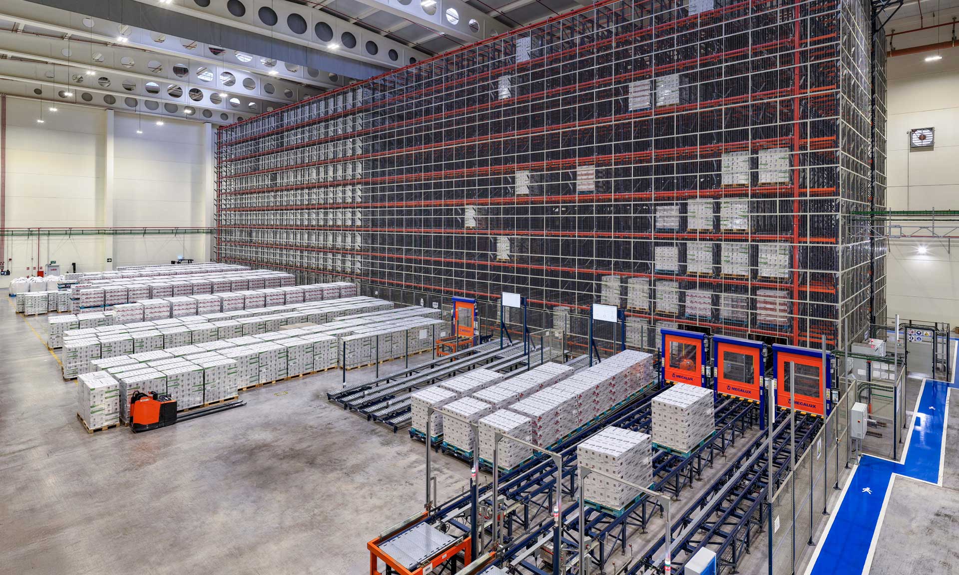 Pallet Shuttle Automatique dans l’entrepôt d’Herba Ricemills (Ebro Foods)
